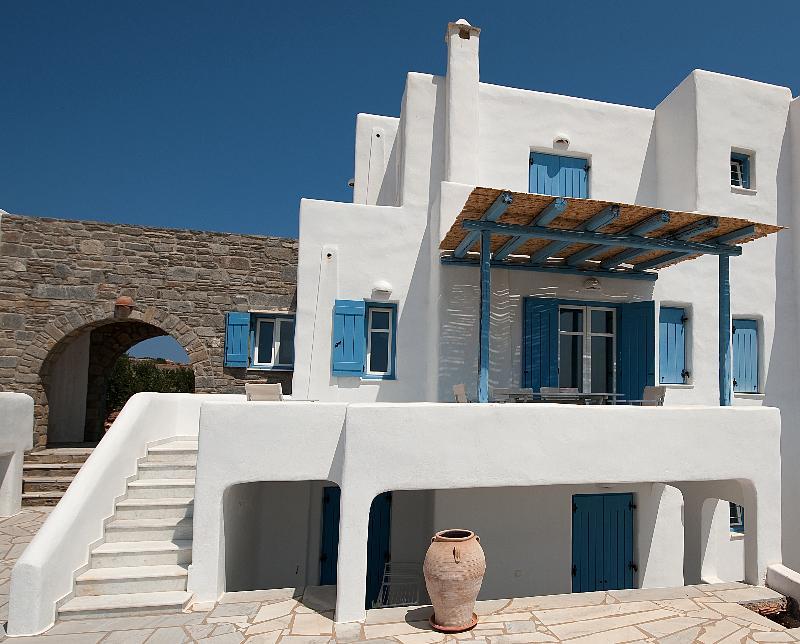 White Cliff Villas Hotel
